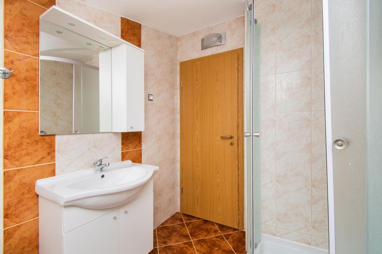 Apartment Tommy Privlaka  Exterior foto